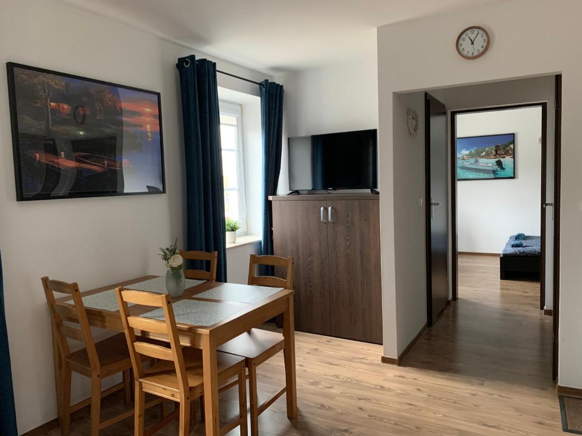 Apartamenty Zeglarskie W Vegorii Węgorzewo Exteriör bild