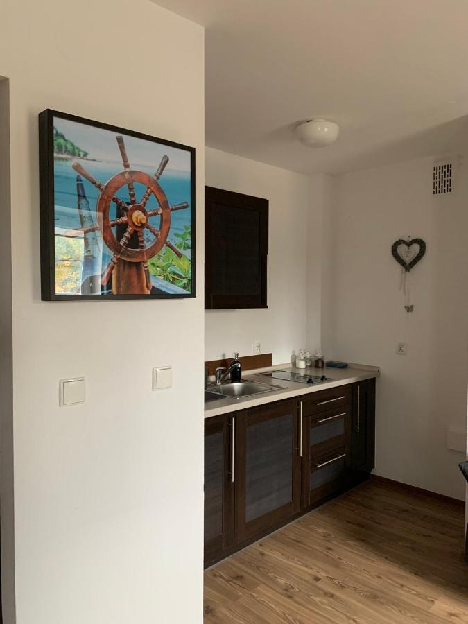 Apartamenty Zeglarskie W Vegorii Węgorzewo Exteriör bild